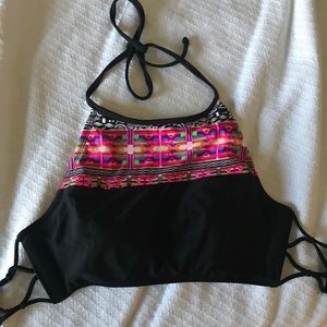 Cute halter bikini top!!!
